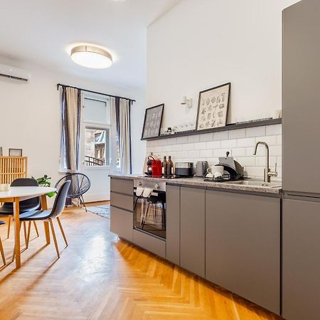 Tas Apartments Budapest Esterno foto